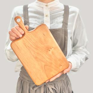 カッティングボード 【取手付き】